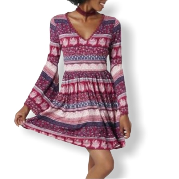 BONGO Dresses & Skirts - BONGO bell sleeve boho dress | M